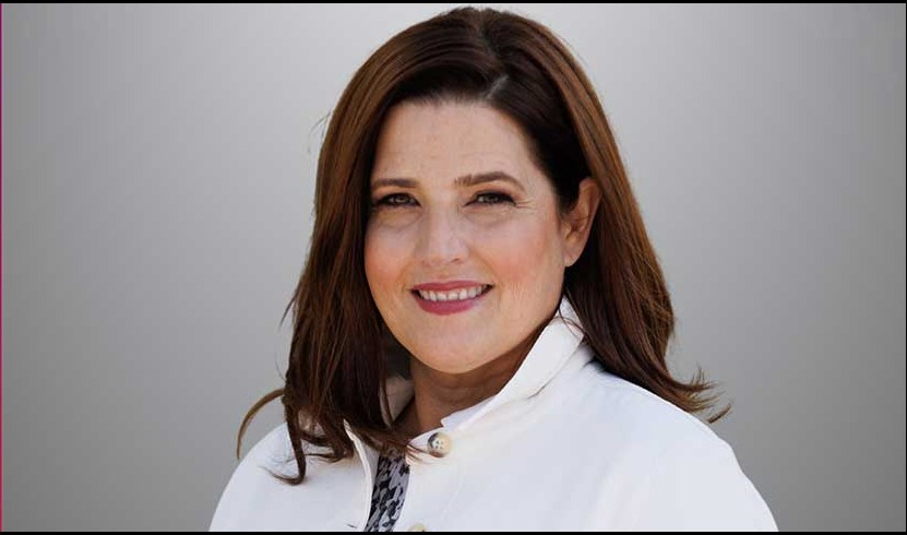 Rebecca Smith's bio picture