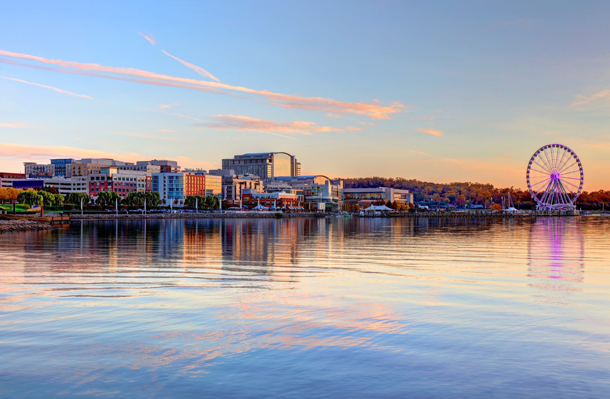 an image of the national harbor in maryland